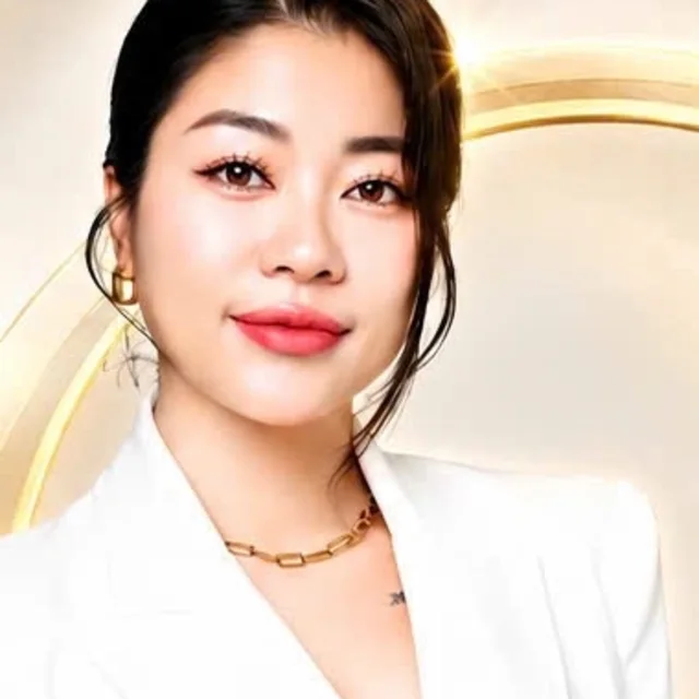 Ms. Helen Nguyễn